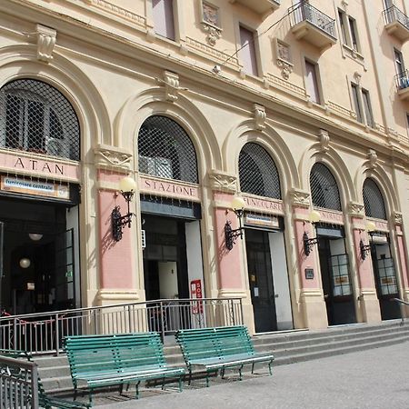 Nel Cuore Del Vomero Apartament Neapel Exterior foto