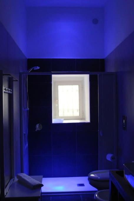 Nel Cuore Del Vomero Apartament Neapel Exterior foto