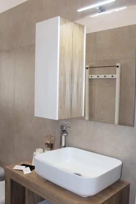 Nel Cuore Del Vomero Apartament Neapel Exterior foto